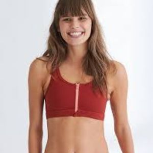 Serie Zip Front Sport Bra size Small